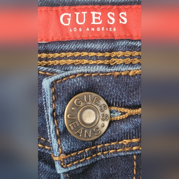 Guess curvy mid rise skinny beyla fit euc - Picture 5 of 7